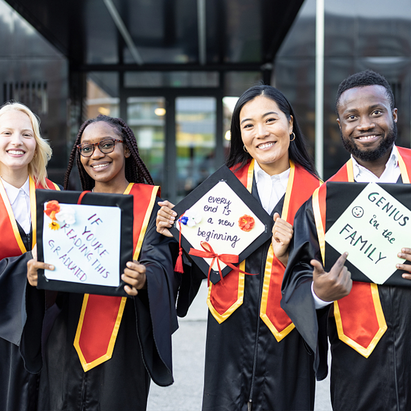英国格拉斯哥大学毕业证博士学位证书，格拉斯哥大学学历留信网认证